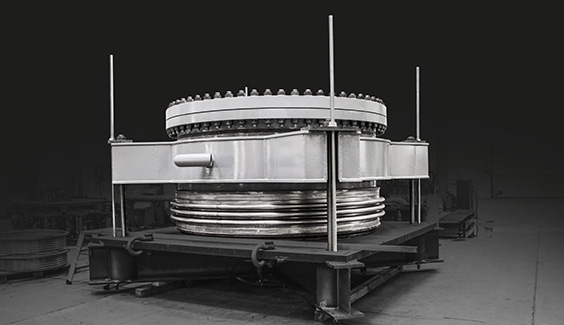 BALANCE BELLOWS FOR PRESSURE RELIEVING SYSTEM