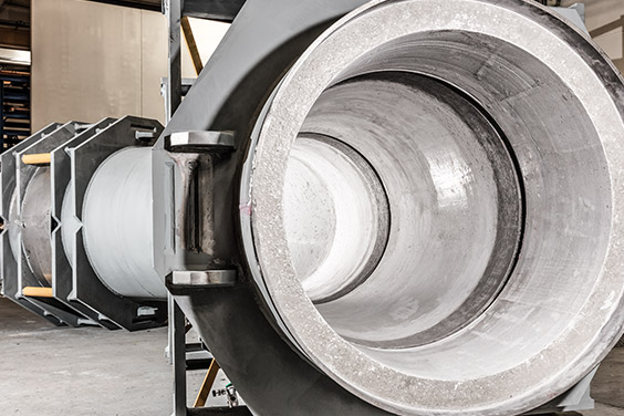 Refractory lining on FCC bellows