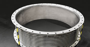 Bulk carrier scrubber expansion joints