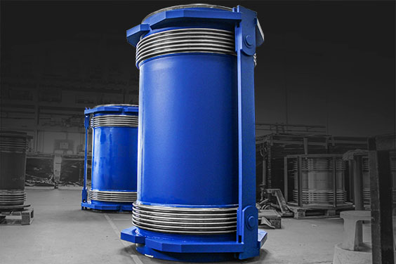 Hinged angular expansion joints