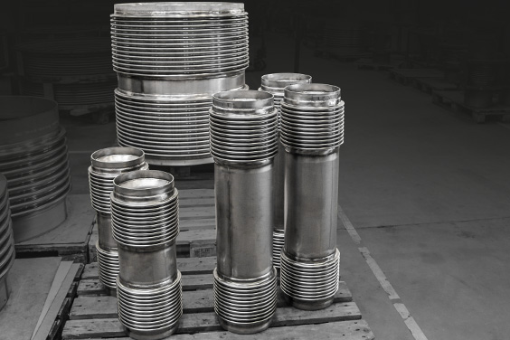 Expansion joints for installation in a gold mine